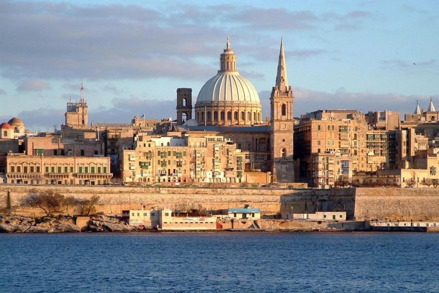 Cool Waters * Sliema