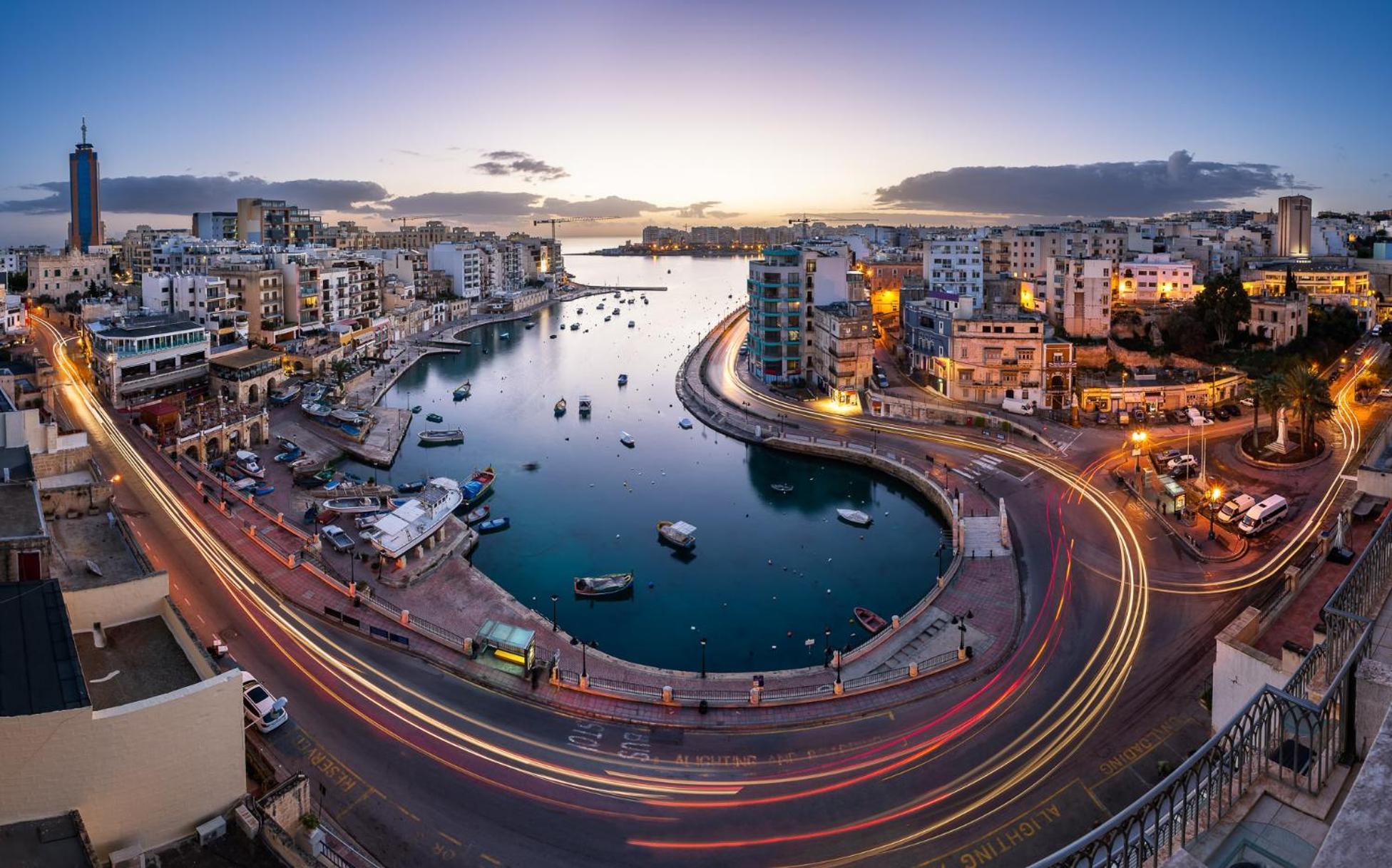 Cool Waters * Sliema